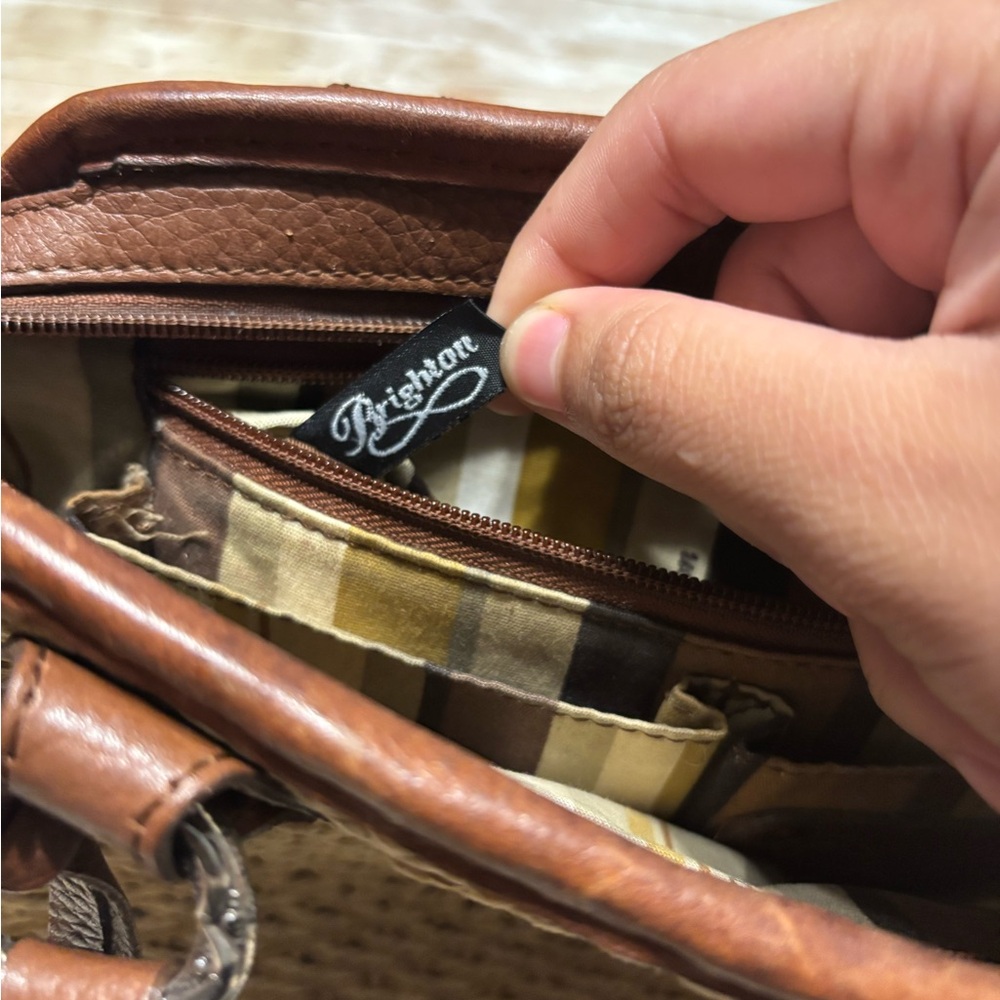 Brighton Stylish Tan and Brown Woven Handbag - Picture 9 of 12